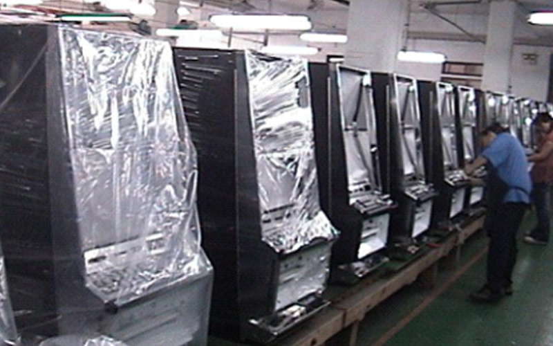 Hongshengjia Hardware besitzt jetzt einen Laser; Servo-numerische Stanzmaschine; Servobiegemaschinen; Automatisierte Nietmaschinen; CNC-Bearbeitungszentrum; CNC-Bearbeitungszentrum; CNC-Drehmaschine; Fräsmaschinen; Schleifmaschine, vollautomatische elektrostatische Sprühlinie; sowie eine Reihe von Bearbeitungsgeräten, wie z. B. unterstützende Montageleitungen, und gleichzeitig den Aufbau von Technologien mit professioneller Erfahrung und Teams in verschiedenen Abteilungen