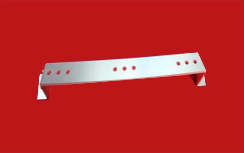Hongshengjia Hardware besitzt jetzt einen Laser; Servo-numerische Stanzmaschine; Servobiegemaschinen; Automatisierte Nietmaschinen; CNC-Bearbeitungszentrum; CNC-Bearbeitungszentrum; CNC-Drehmaschine; Fräsmaschinen; Schleifmaschine, vollautomatische elektrostatische Sprühlinie; sowie eine Reihe von Bearbeitungsgeräten, wie z. B. unterstützende Montageleitungen, und gleichzeitig den Aufbau von Technologien mit professioneller Erfahrung und Teams in verschiedenen Abteilungen